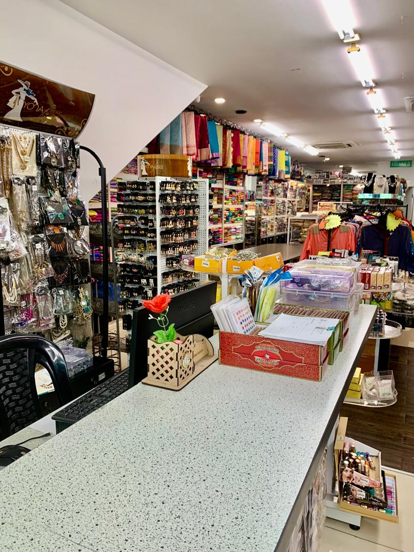 YONA FASHION & DESIGN SDN BHD