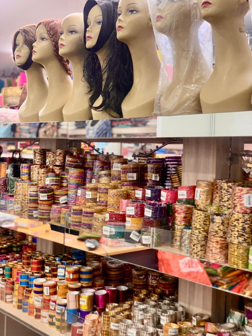 YONA FASHION & DESIGN SDN BHD